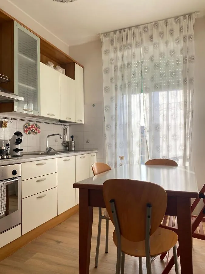 Casa Nela Apartamento Milão 0*,  Itália